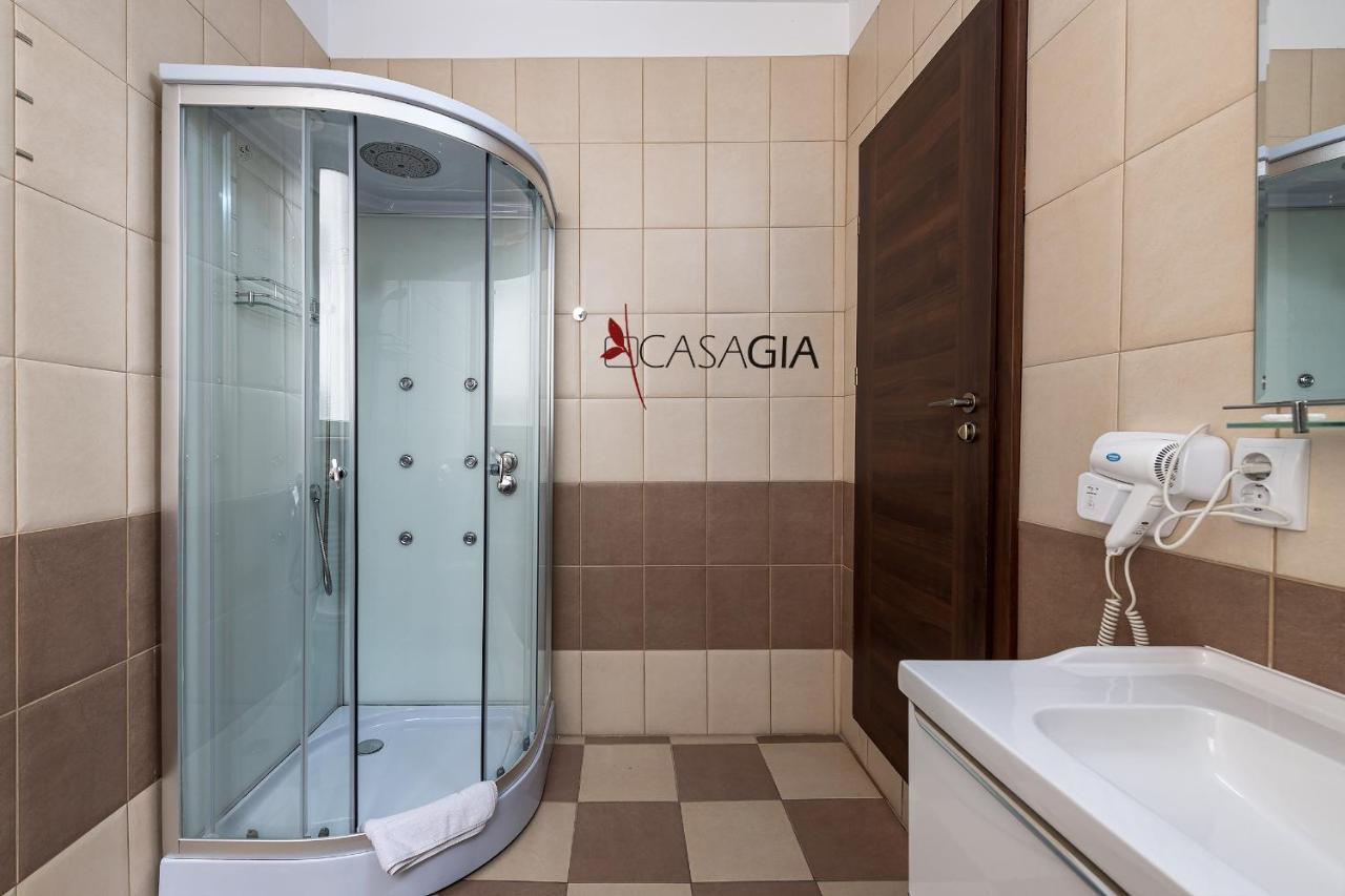 Pension Casa Gia Cluj-Napoca Eksteriør billede