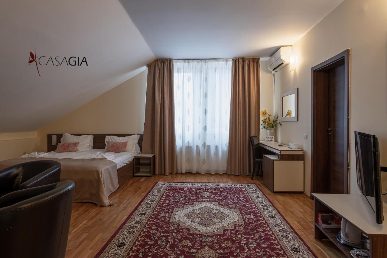 Pension Casa Gia Cluj-Napoca Eksteriør billede