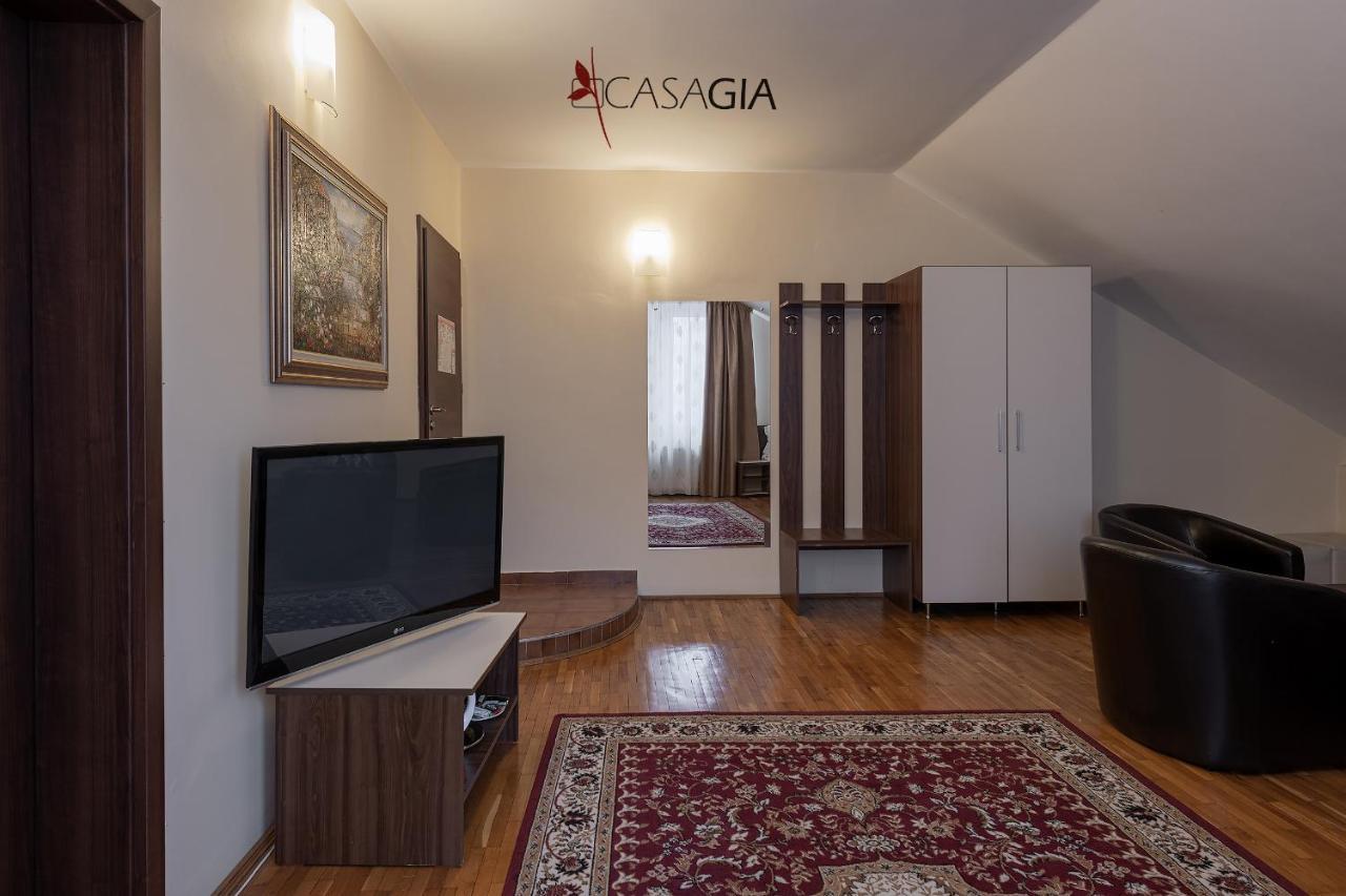 Pension Casa Gia Cluj-Napoca Eksteriør billede