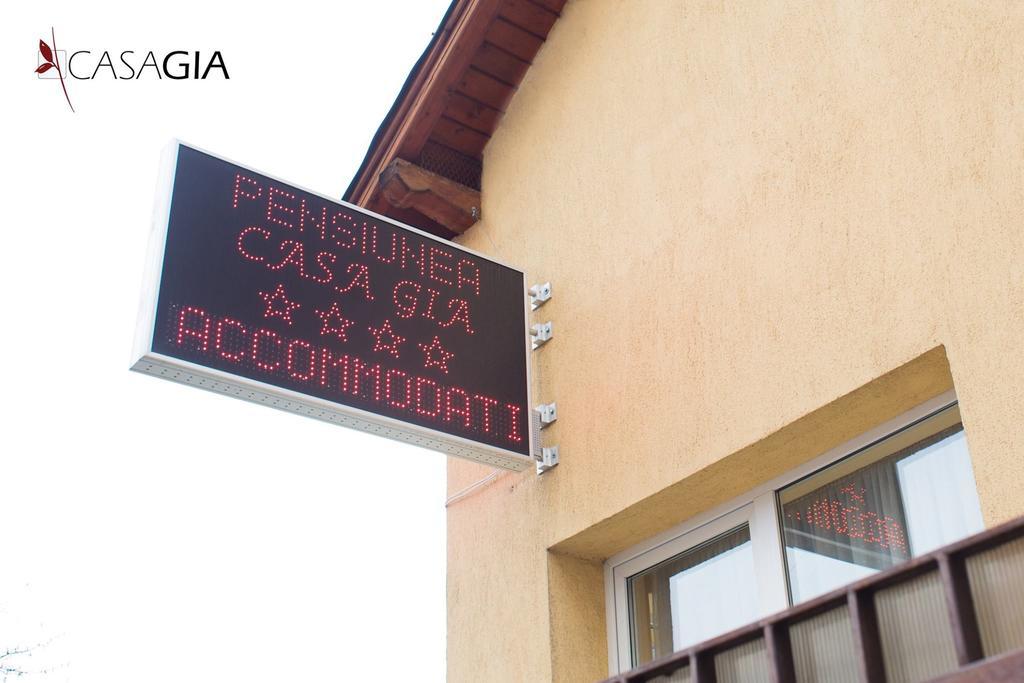 Pension Casa Gia Cluj-Napoca Eksteriør billede